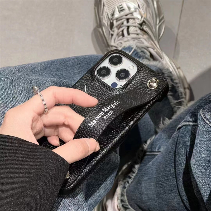 BF863479551DAE899274680371B7419E-1